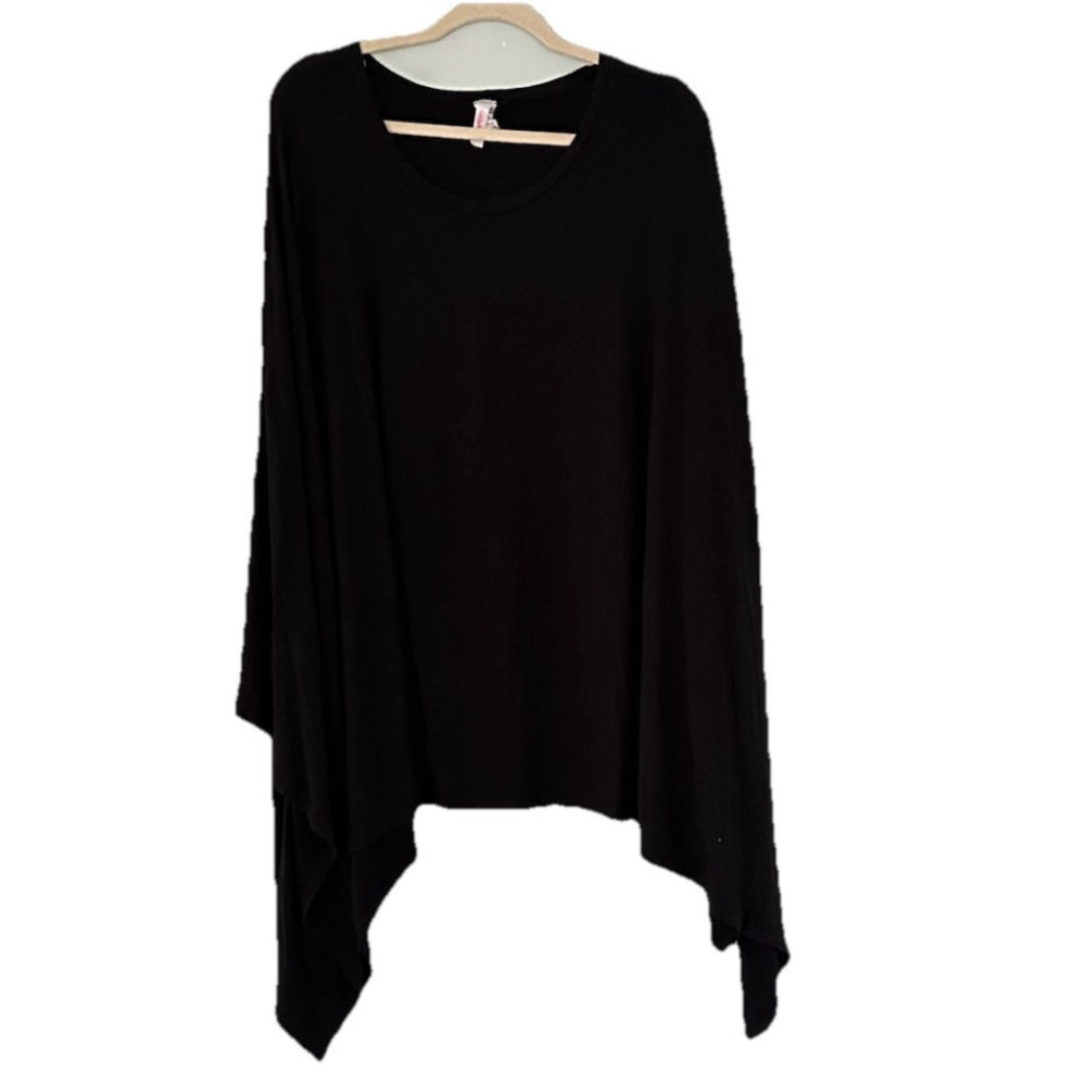 Got Style USA Poncho Batwing Black Scoop Neck Rayon Women One Size Lagenlook‎